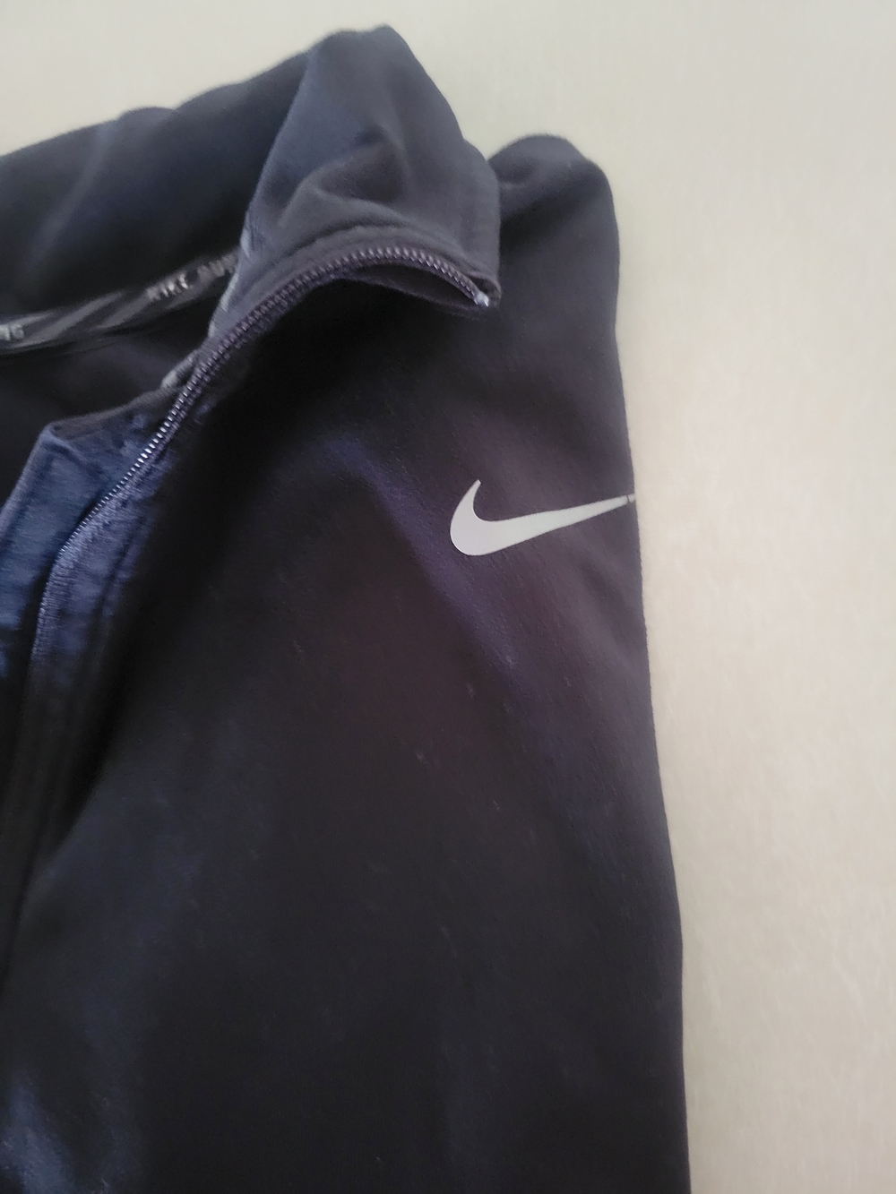 Nike Black Quarter-Zip Performance Long-Sleeve Shirt - Picture 3 of 7